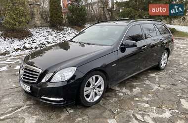 Універсал Mercedes-Benz E-Class 2011 в Івано-Франківську