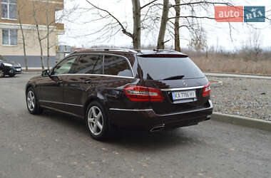 Универсал Mercedes-Benz E-Class 2012 в 