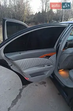 Mercedes-Benz E-Class 2002