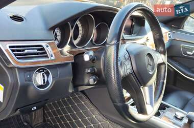 Седан Mercedes-Benz E-Class 2013 в Киеве