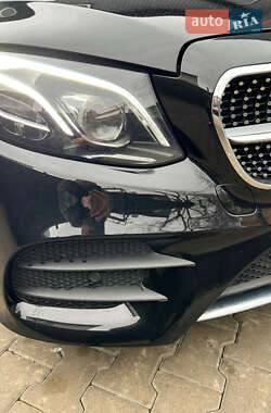 Купе Mercedes-Benz E-Class 2017 в 