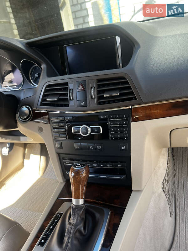 Купе Mercedes-Benz E-Class 2012 в Харькове