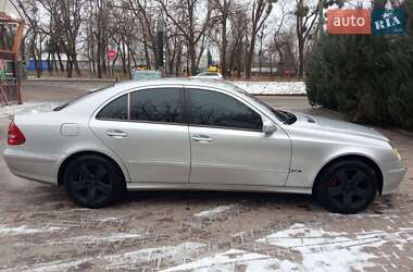 Седан Mercedes-Benz E-Class 2004 в Рівному