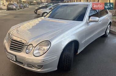 Седан Mercedes-Benz E-Class 2008 в Києві