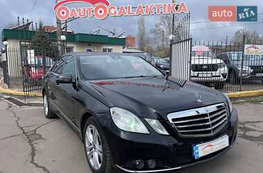 Седан Mercedes-Benz E-Class 2010 в Миколаєві