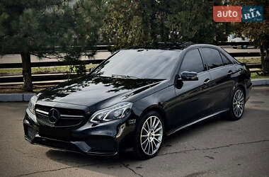 Седан Mercedes-Benz E-Class 2013 в Кропивницькому