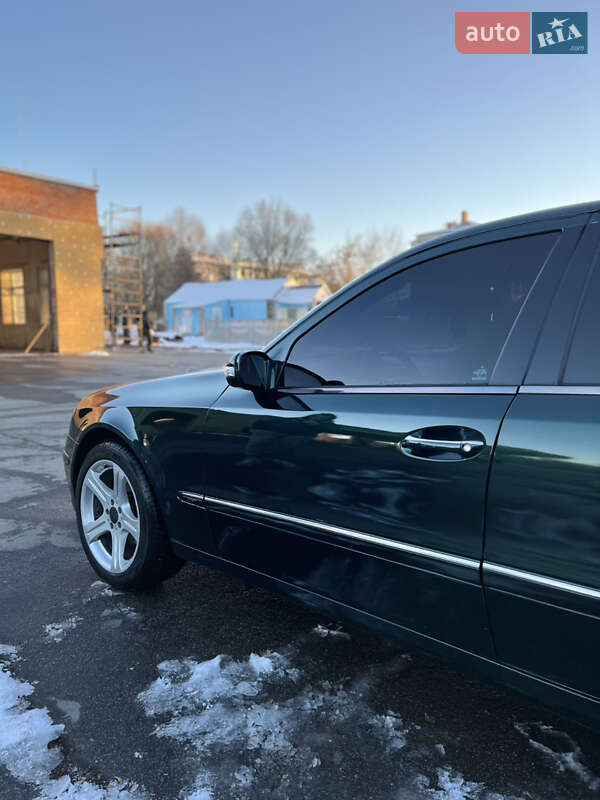 Седан Mercedes-Benz E-Class 2002 в Виннице