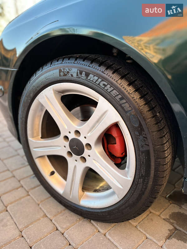 Седан Mercedes-Benz E-Class 2002 в Виннице