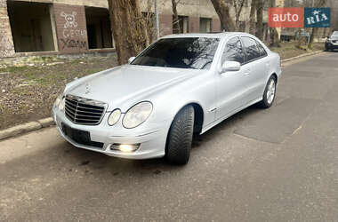 Седан Mercedes-Benz E-Class 2007 в Львові