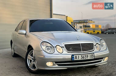 Седан Mercedes-Benz E-Class 2003 в Сарнах