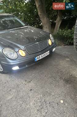 Седан Mercedes-Benz E-Class 2004 в Виннице