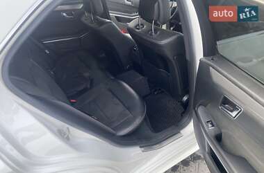 Седан Mercedes-Benz E-Class 2015 в 