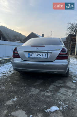 Седан Mercedes-Benz E-Class 2004 в Яремчі