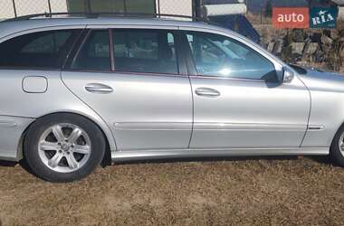 Универсал Mercedes-Benz E-Class 2006 в Старом Самборе