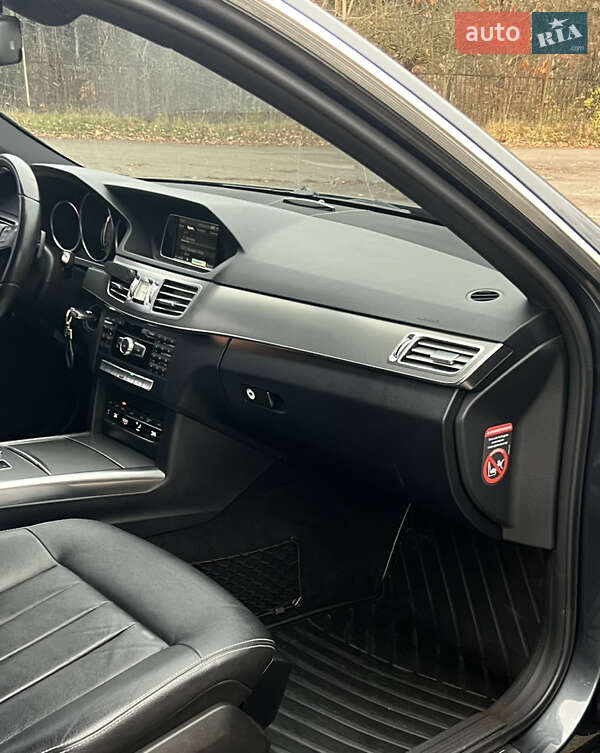 Універсал Mercedes-Benz E-Class 2013 в Івано-Франківську