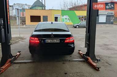 Седан Mercedes-Benz E-Class 2012 в Києві