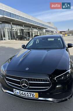 Седан Mercedes-Benz E-Class 2021 в 
