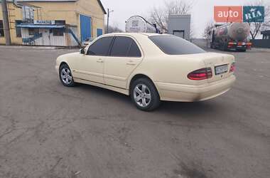 Седан Mercedes-Benz E-Class 2002 в Ковеле