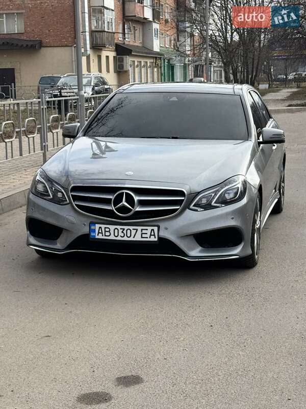 Седан Mercedes-Benz E-Class 2014 в Могилів-Подільському