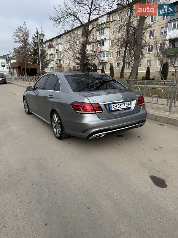 Седан Mercedes-Benz E-Class 2014 в Могилів-Подільському