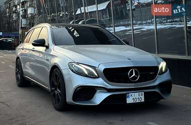 Универсал Mercedes-Benz E-Class 2017 в Киеве