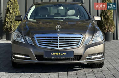 Седан Mercedes-Benz E-Class 2012 в 
