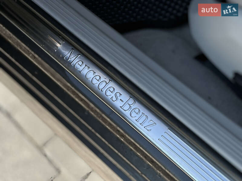 Седан Mercedes-Benz E-Class 2012 в Рівному