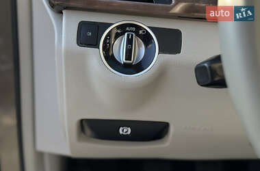 Седан Mercedes-Benz E-Class 2012 в 