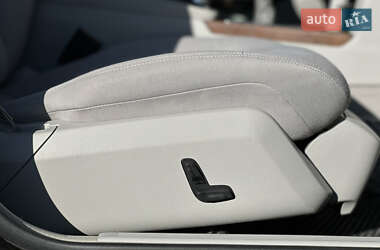 Седан Mercedes-Benz E-Class 2012 в 