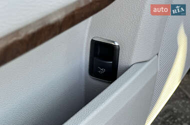 Седан Mercedes-Benz E-Class 2012 в 