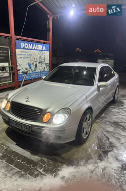 Седан Mercedes-Benz E-Class 2003 в Сокалі