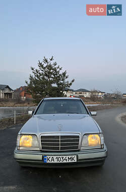 Универсал Mercedes-Benz E-Class 1994 в Гатном