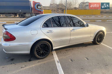 Седан Mercedes-Benz E-Class 2007 в Києві