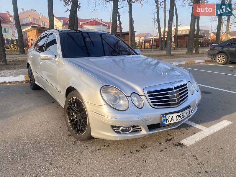 Седан Mercedes-Benz E-Class 2007 в Києві