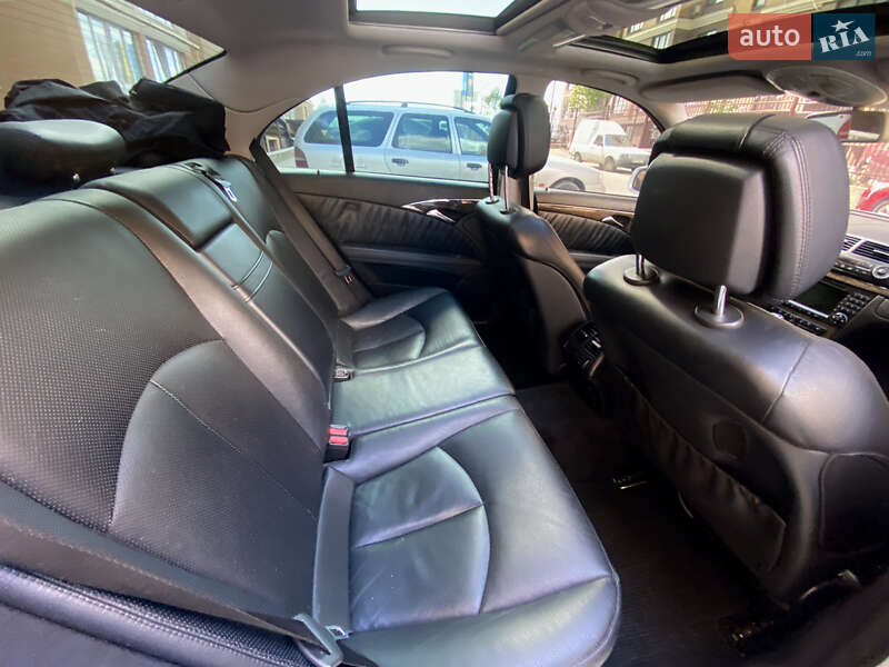 Седан Mercedes-Benz E-Class 2007 в Києві