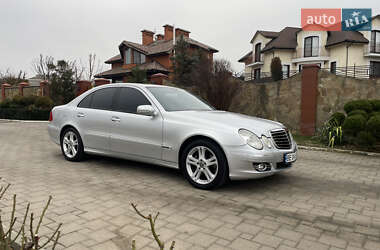 Седан Mercedes-Benz E-Class 2006 в Николаеве