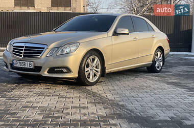 Седан Mercedes-Benz E-Class 2009 в Дніпрі