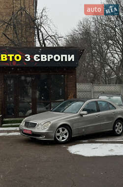 Седан Mercedes-Benz E-Class 2004 в Чернігові