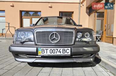 Седан Mercedes-Benz E-Class 1989 в 