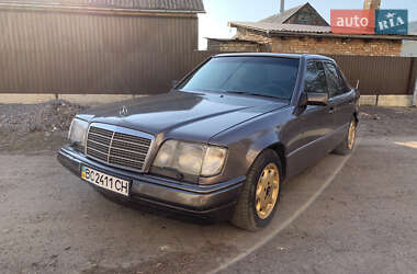 Седан Mercedes-Benz E-Class 1995 в Гоще