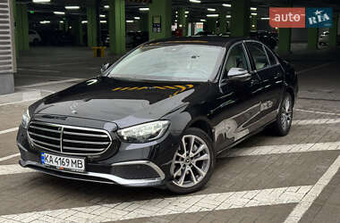 Седан Mercedes-Benz E-Class 2021 в Києві