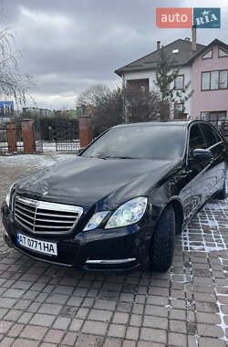 Седан Mercedes-Benz E-Class 2010 в Ивано-Франковске