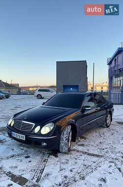 Седан Mercedes-Benz E-Class 2003 в Хмельницком