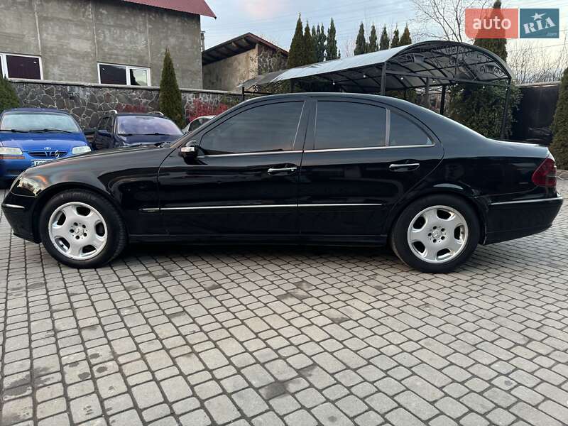 Седан Mercedes-Benz E-Class 2002 в Приборжавском