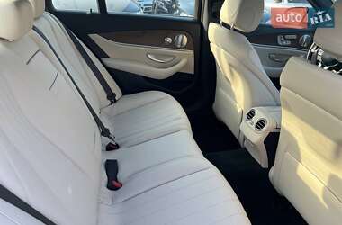 Седан Mercedes-Benz E-Class 2019 в 