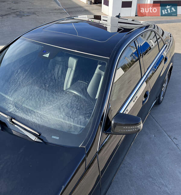 Седан Mercedes-Benz E-Class 2014 в Вараші