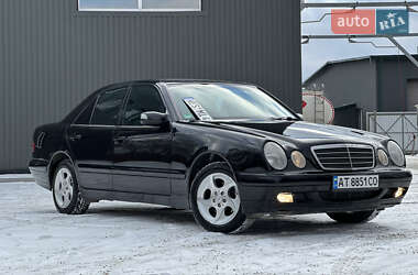 Седан Mercedes-Benz E-Class 2002 в Тернополе