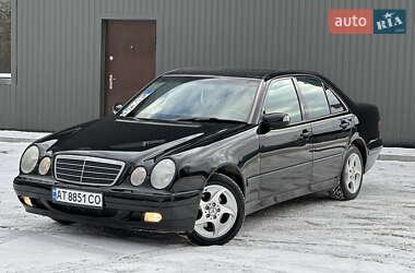 Седан Mercedes-Benz E-Class 2002 в Тернополе