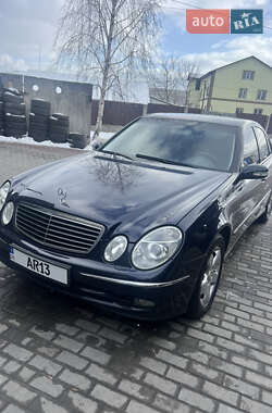 Седан Mercedes-Benz E-Class 2005 в Києві