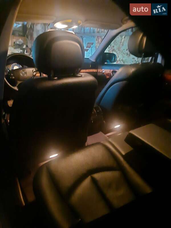 Седан Mercedes-Benz E-Class 2006 в Косові